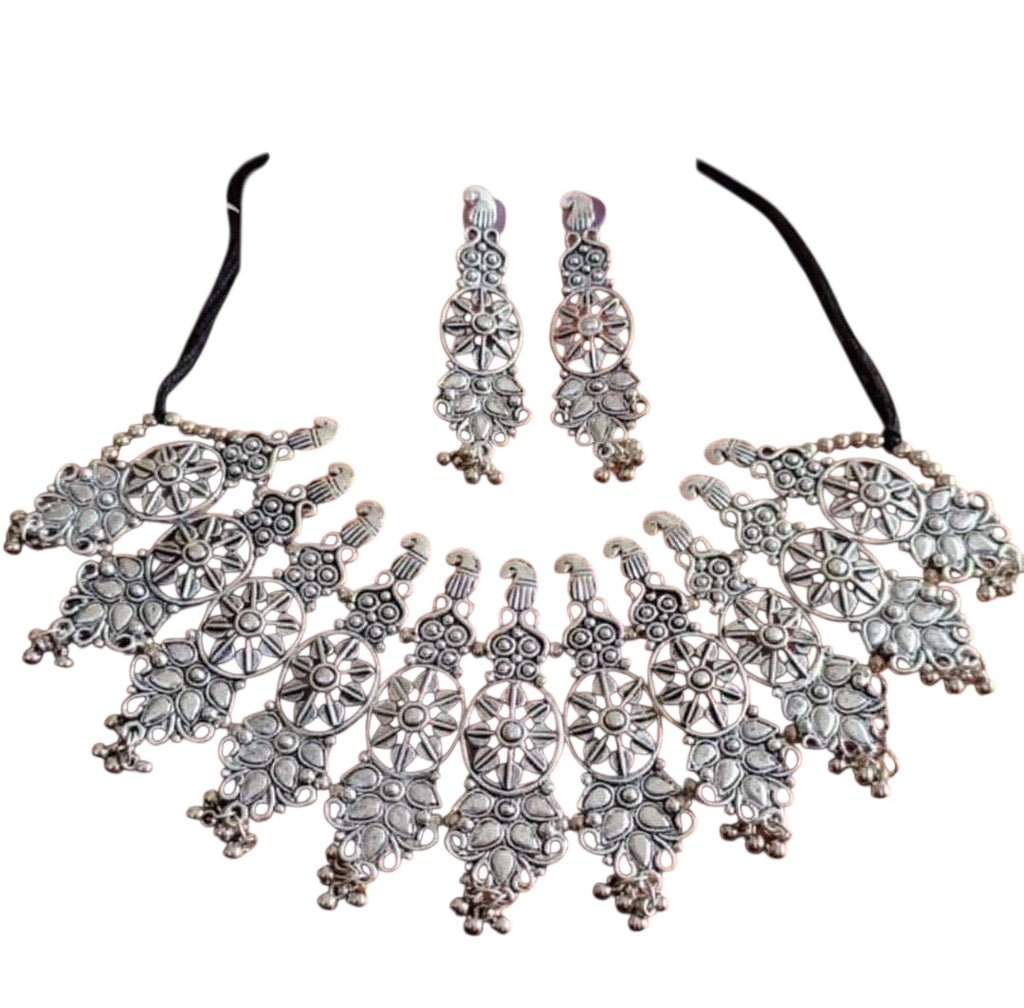 Heavy Oxidized Silver Necklace Set – Handcrafted Ethnic Jewelry with Matching Earrings